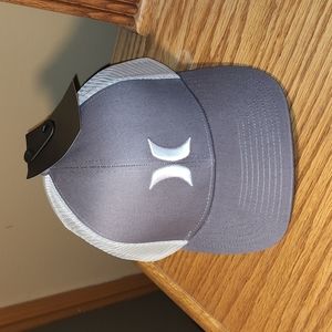 HURLEY SNAPBACK HAT
